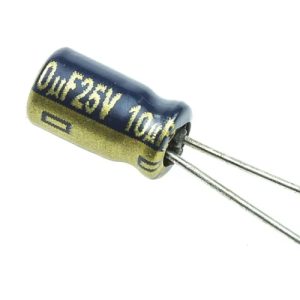 خازن الکترولیتی 10 ميكروفاراد 25 ولت 10uF/25V