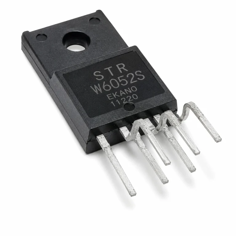 تراشه TO-220F-6L | STR W6052S